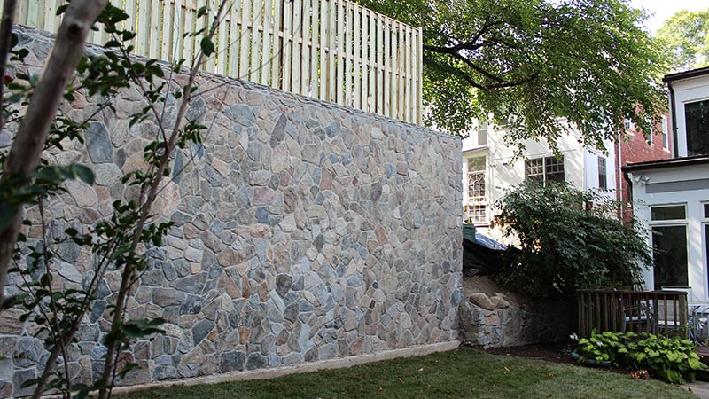 Large Retaining Wall Project